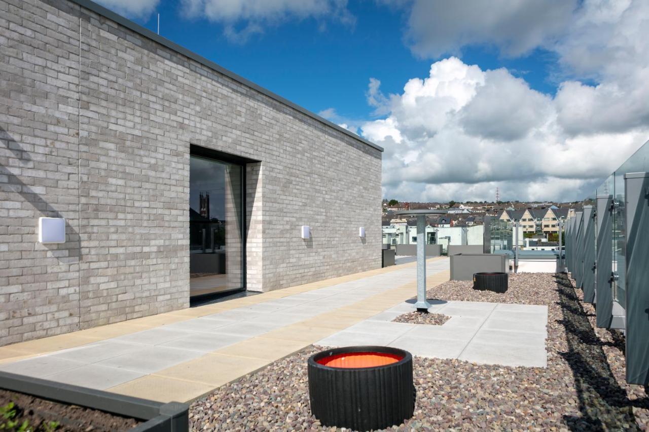 Coleman Court Summer Accommodation コーク エクステリア 写真